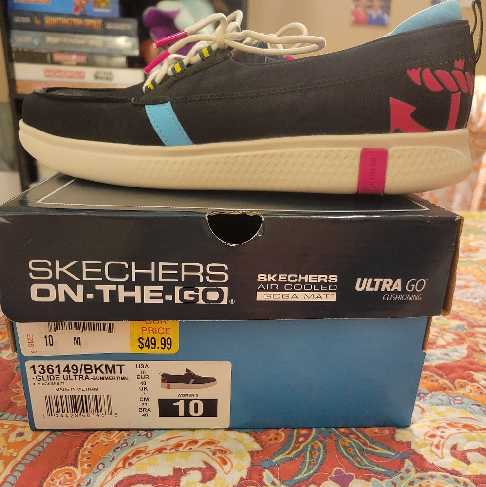 Skechers On-the-Go Glide Ultra
